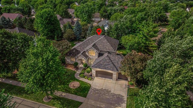 236 E THORNBROOK LANE, Appleton, WI 54913