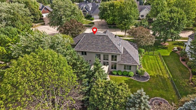 236 E THORNBROOK LANE, Appleton, WI 54913