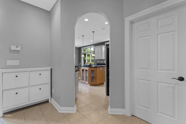 236 E THORNBROOK LANE, Appleton, WI 54913