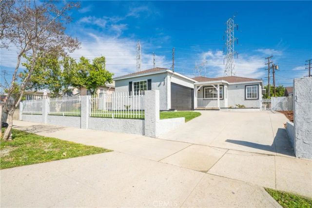 6640 Farmdale, North Hollywood, CA 91606