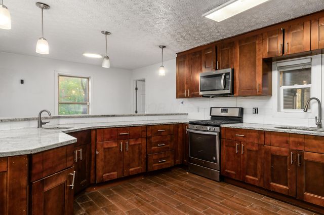 2288 Woodward Avenue, Columbus, OH 43219