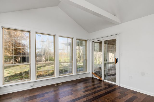 2288 Woodward Avenue, Columbus, OH 43219