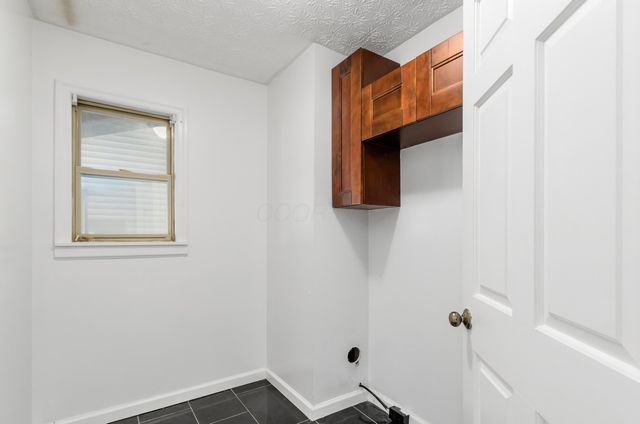 2288 Woodward Avenue, Columbus, OH 43219