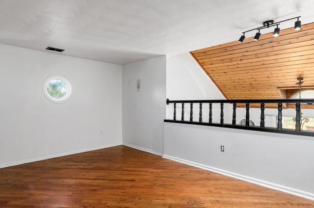 2288 Woodward Avenue, Columbus, OH 43219