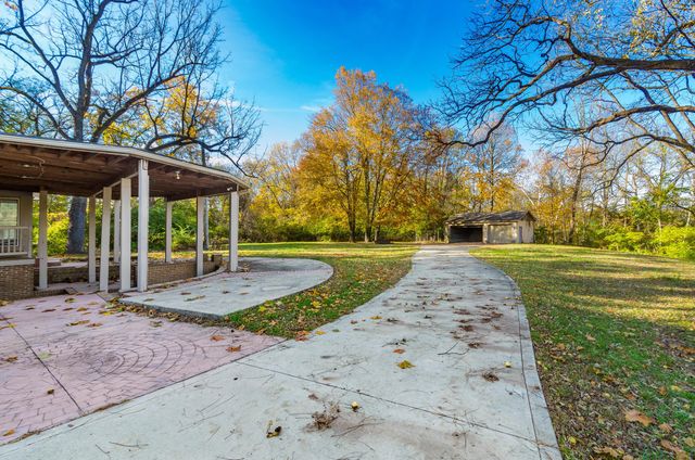 2288 Woodward Avenue, Columbus, OH 43219