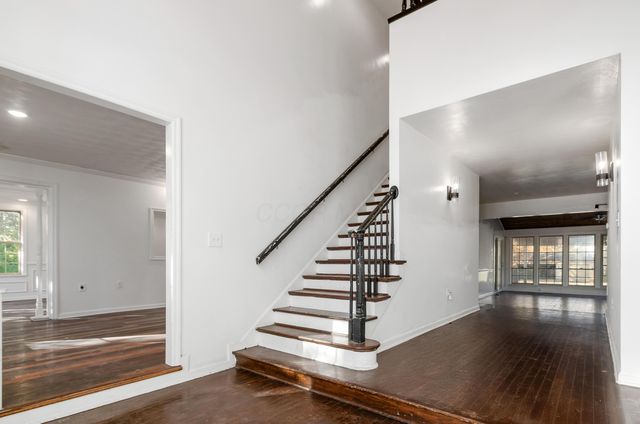 2288 Woodward Avenue, Columbus, OH 43219
