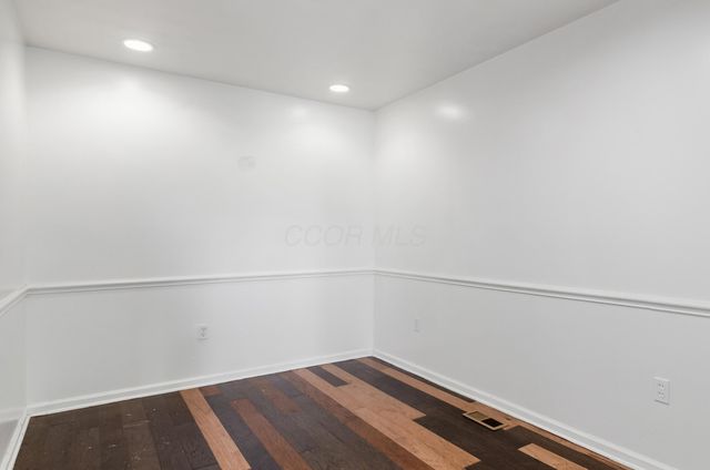 2288 Woodward Avenue, Columbus, OH 43219