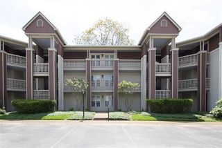 202 Hillsboro Pl, Nashville, TN 37215