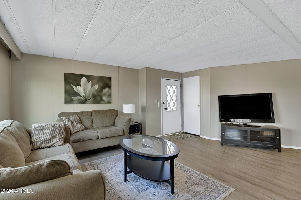 25607 S ILLINOIS Avenue, Sun Lakes, AZ 85248 — photo 4