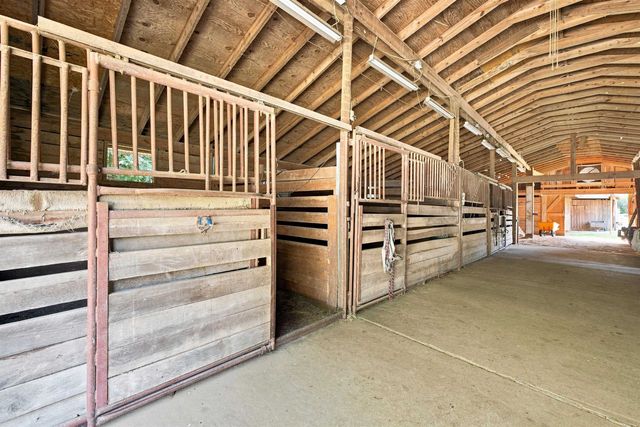 6265 TWIN OAKS DR, Millington, TN 38053