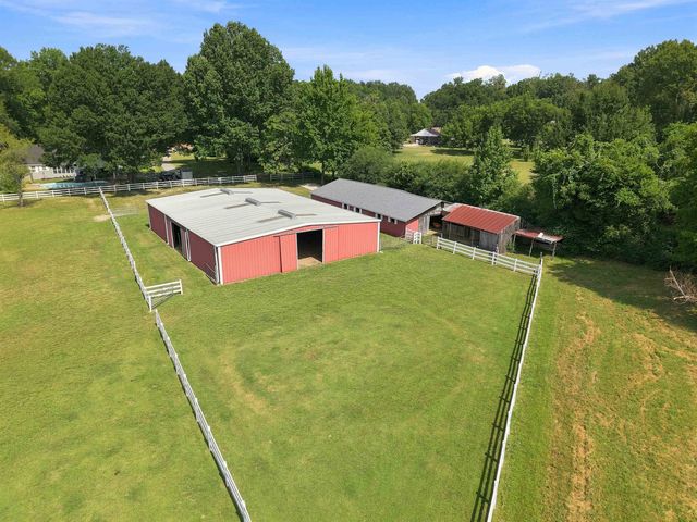 6265 TWIN OAKS DR, Millington, TN 38053