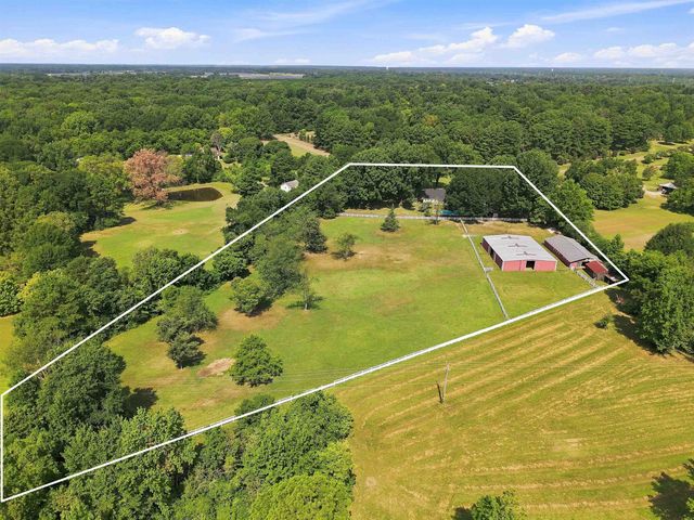 6265 TWIN OAKS DR, Millington, TN 38053