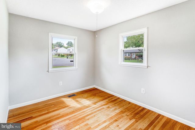 15101 CAMPBELL LN, Woodbridge, VA 22193