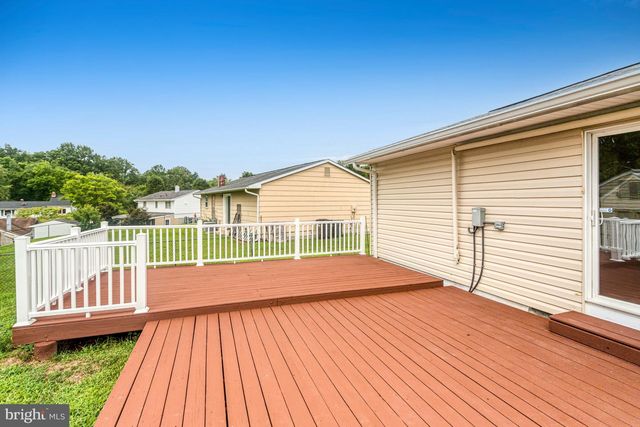 15101 CAMPBELL LN, Woodbridge, VA 22193