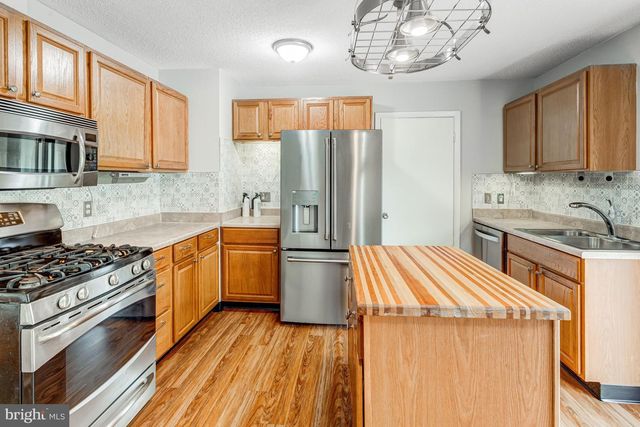 15101 CAMPBELL LN, Woodbridge, VA 22193