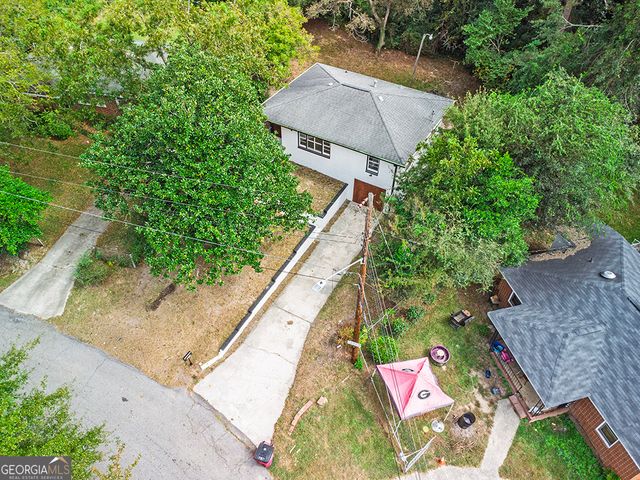 1124 N Beddingfield Drive, Macon, GA 31206