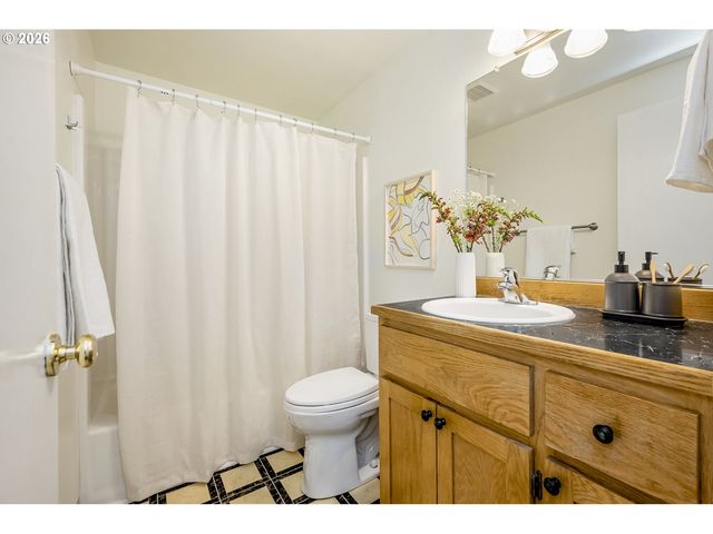 511 Nw 56TH Cir, Vancouver, WA 98663
