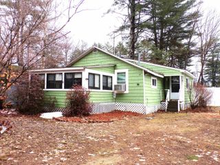 40 Lark Street, Franklin, NH 03235
