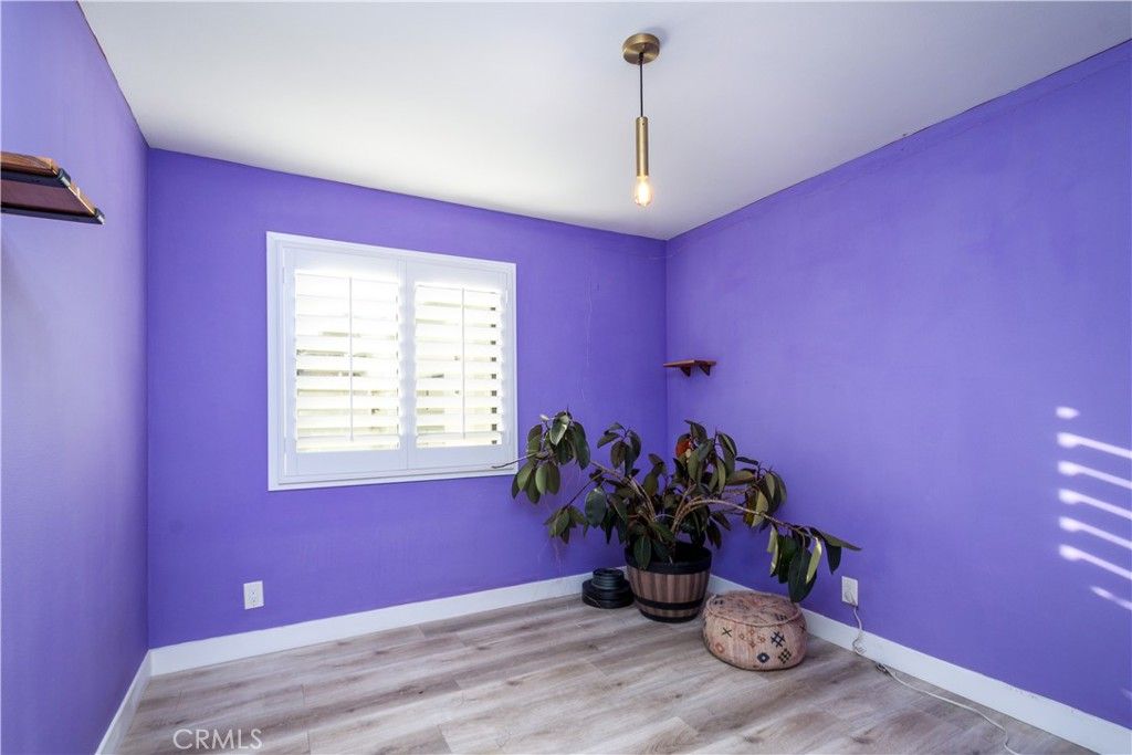 Image 17 of property listing at 686 Governor St, Costa Mesa, CA 92627