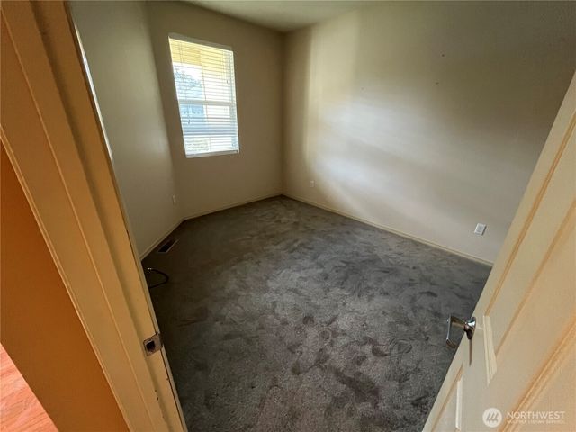 13702 231st Lane NE, Redmond, WA 98053