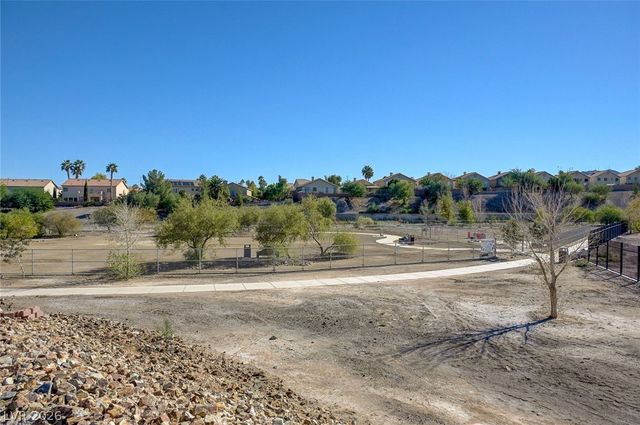 1425 Hometown Avenue, Henderson, NV 89074