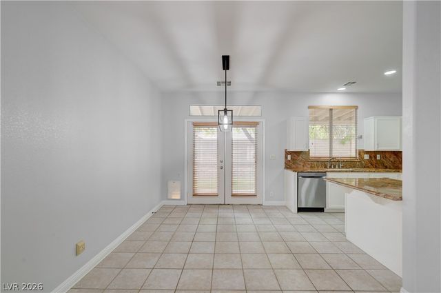 1425 Hometown Avenue, Henderson, NV 89074