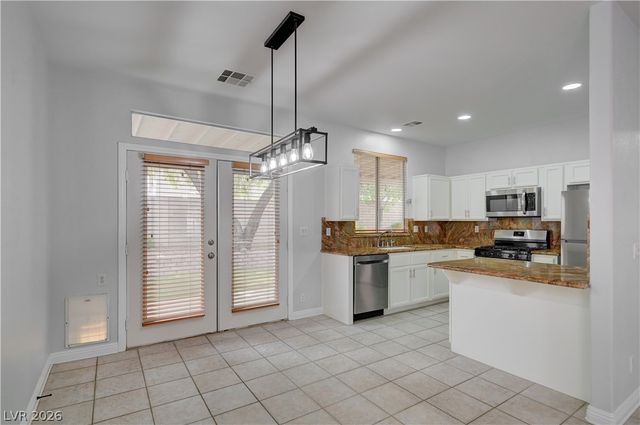 1425 Hometown Avenue, Henderson, NV 89074