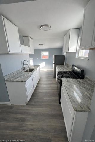 421 Polk Avenue, River Rouge, MI 48218