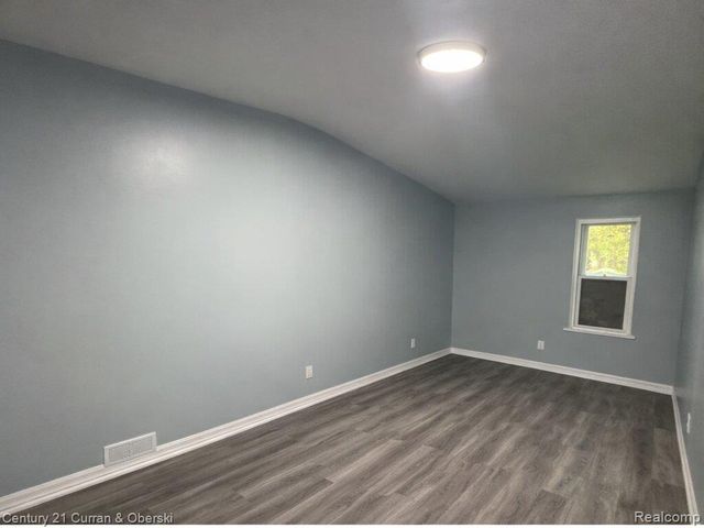 421 Polk Avenue, River Rouge, MI 48218