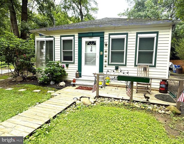 20 RANCOCAS TRL, Southampton, NJ 08088