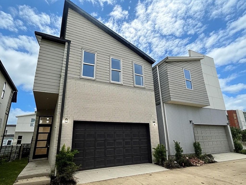 9807 Hope Harbor Lane, Houston, TX 77080