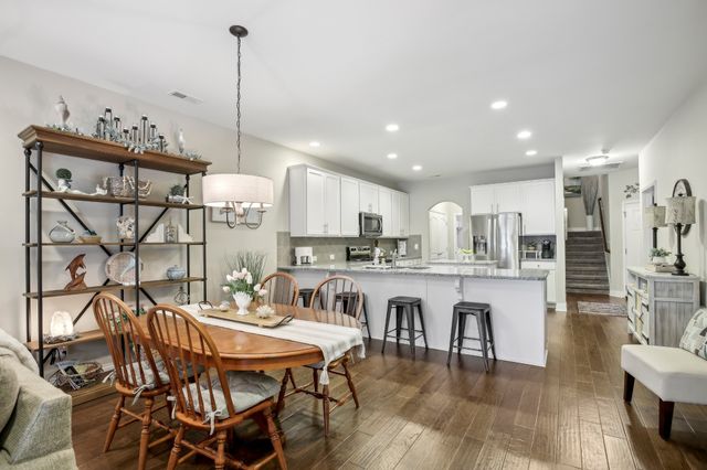 287 Chancery Dr, Gallatin, TN 37066