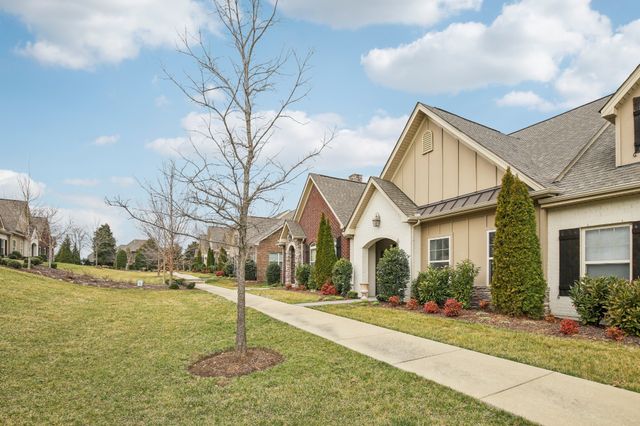 287 Chancery Dr, Gallatin, TN 37066