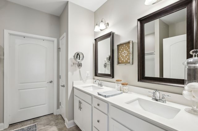 287 Chancery Dr, Gallatin, TN 37066