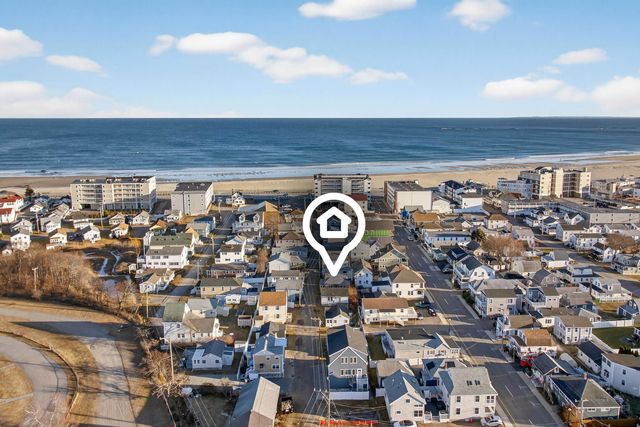 27 Kentville Terrace, Hampton, NH 03842