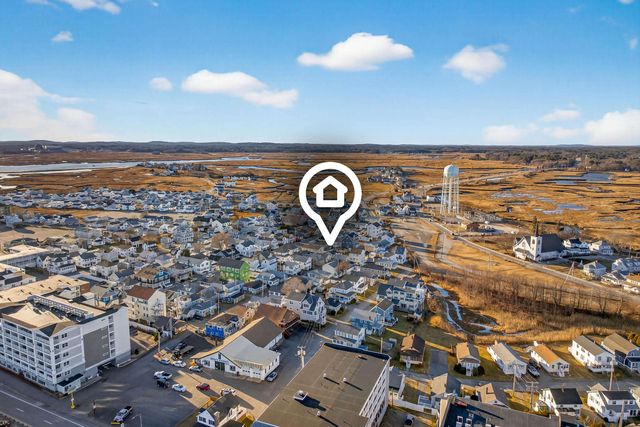 27 Kentville Terrace, Hampton, NH 03842