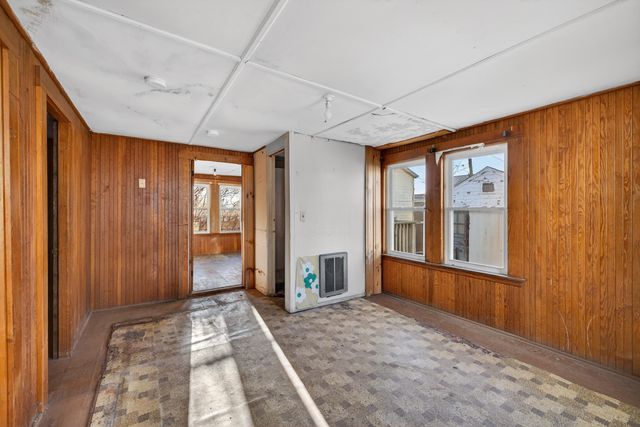 27 Kentville Terrace, Hampton, NH 03842