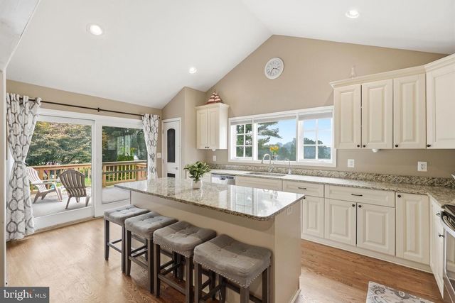 10325 OLD ANNAPOLIS RD, Walkersville, MD 21793