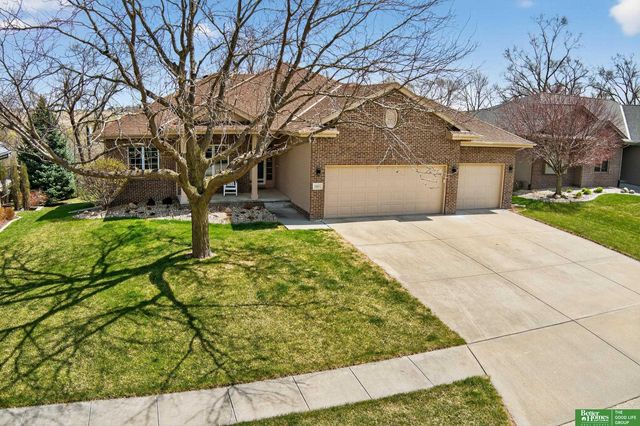 11611 S 198th Street, Gretna, NE 68028