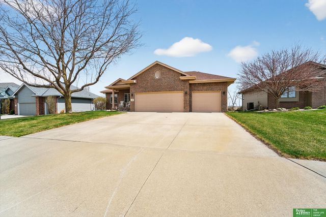 11611 S 198th Street, Gretna, NE 68028