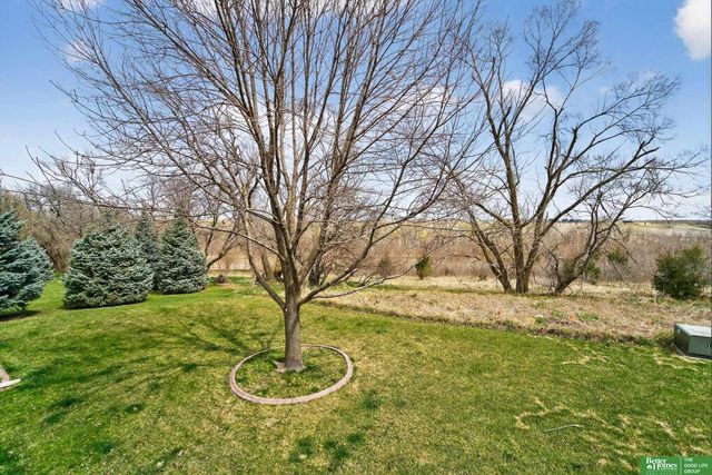 11611 S 198th Street, Gretna, NE 68028