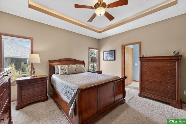 11611 S 198th Street, Gretna, NE 68028
