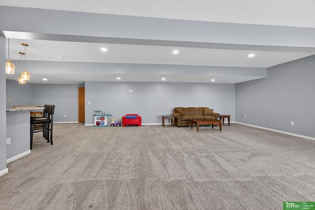 11611 S 198th Street, Gretna, NE 68028