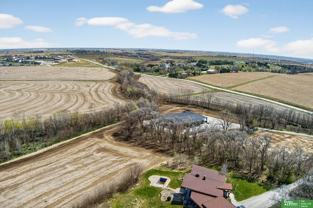11611 S 198th Street, Gretna, NE 68028