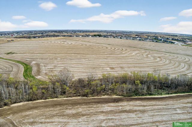 11611 S 198th Street, Gretna, NE 68028