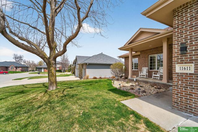 11611 S 198th Street, Gretna, NE 68028