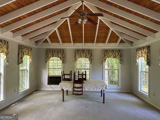 5920 Gilstrap Drive, Murrayville, GA 30564