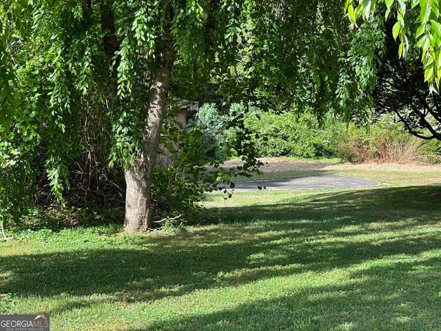 5920 Gilstrap Drive, Murrayville, GA 30564
