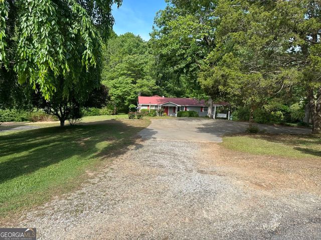5920 Gilstrap Drive, Murrayville, GA 30564