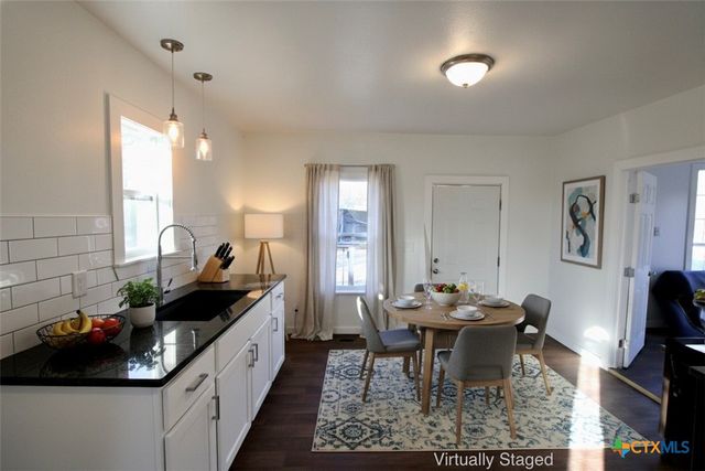 1306 W Mesquite Street, Little River Academy, TX 76554